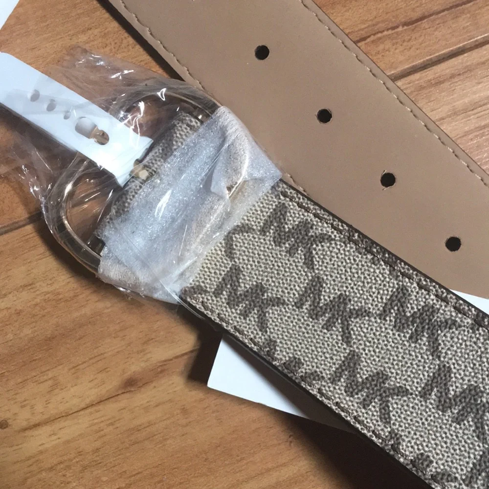 Michael Kors Belt - Picture 2 of 2